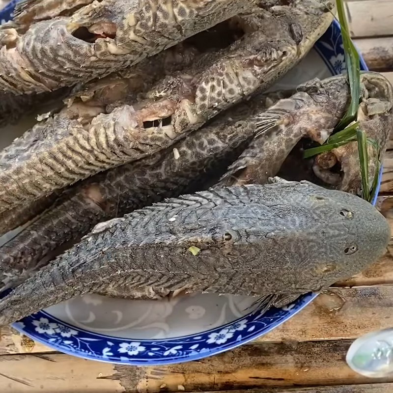 2 cách làm cá lau kiếng hấp sả và hấp mướp non ngon ngọt dân dã miền Tây - Hình 10
