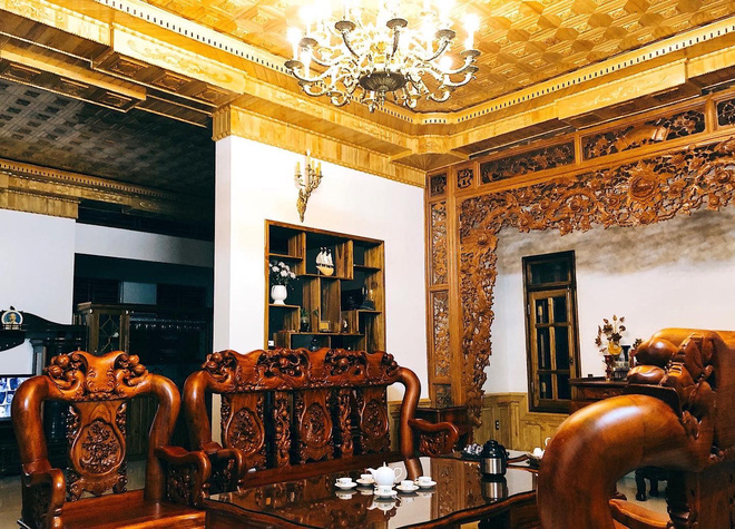 Cô gái khoe ngôi nhà không sang trọng với vườn rau và ao cá, tất cả đứng hình khi thấy cảnh thực tế - Hình 7