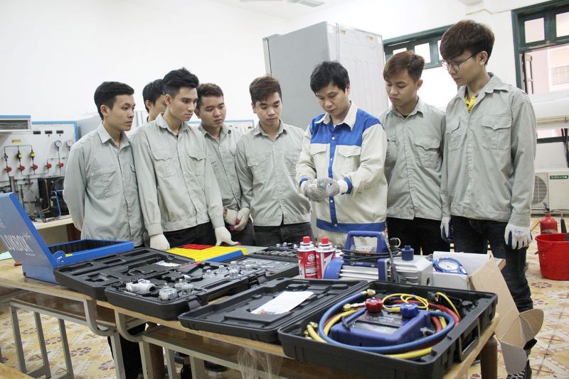 Học sinh tốt nghiệp THCS được đào tạo miễn phí trình độ cao đẳng 10 ngành nghề trọng điểm - Hình 1