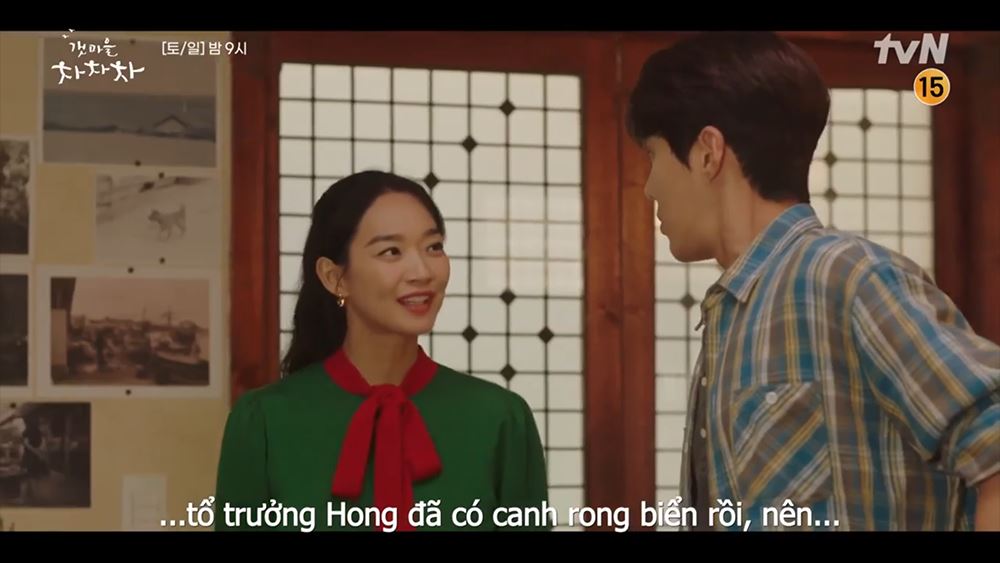 Hometown ChaChaCha tập 13: Kim Seon Ho cắn răng tận hưởng món quà mặn chát bạn gái tự làm ngày sinh nhật - Hình 10