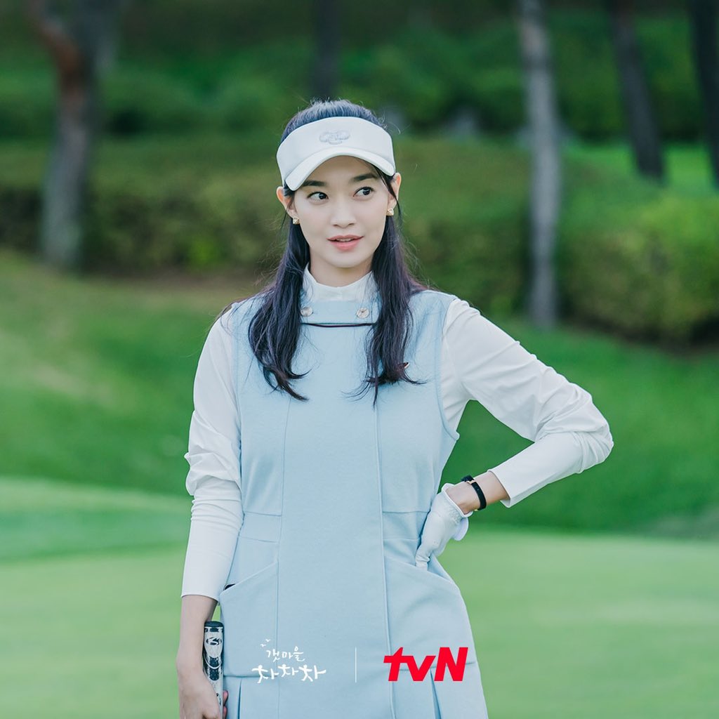 Hometown ChaChaCha tập 13: Kim Seon Ho cắn răng tận hưởng món quà mặn chát bạn gái tự làm ngày sinh nhật - Hình 7