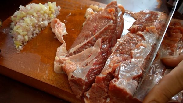 Món hủ tiếu bò kho cho bữa sáng đầy năng lượng - Hình 2