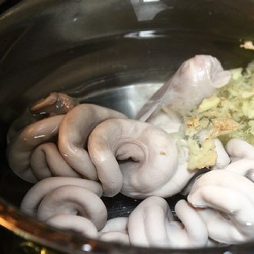 Món lòng non trộn chua cay giòn ngon hấp dẫn - Hình 2