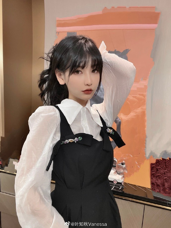 Nữ streamer 15 triệu follower kể chuyện kiếm tiền: Khởi nghiệp làm mẫu ảnh thất bại, kiếm hàng chục tỷ mỗi năm từ nghề streamer? - Hình 1