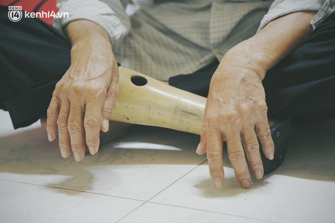 Phận đời lênh đênh trong căn nhà vé số ở Sài Gòn: Người mất vì Covid-19, người mòn mỏi đợi chuyến xe cuối cùng để về quê - Hình 18