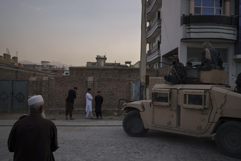Taliban tuyên bố không bắt tay với Mỹ đối phó với IS - Hình 1