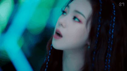 Idol được giới trẻ Hàn tìm kiếm nhiều nhất: Jennie cân team cho BLACKPINK, Irene sắp được tẩy trắng nhờ nhan sắc? - Hình 15