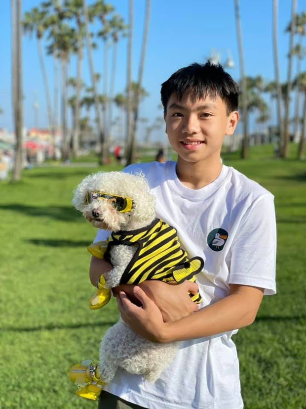 Con trai Johnny Đặng không biết nói tiếng Việt, hỏi 1 đằng trả lời 1 nẻo cực sốc - Hình 1
