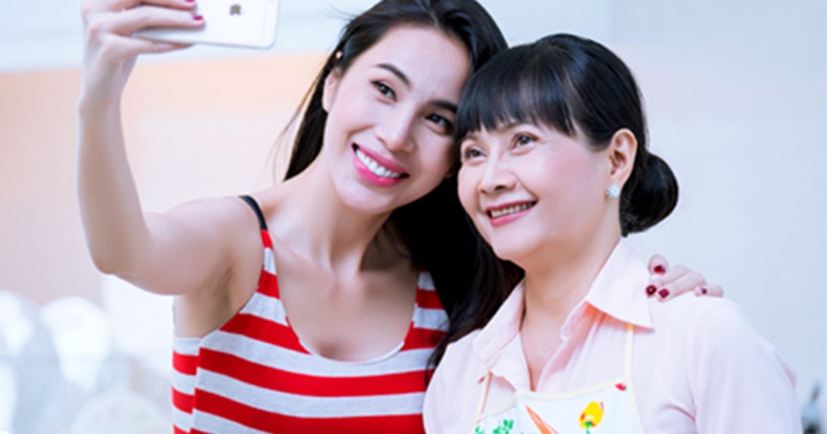 Mẹ Thủy Tiên mừng sinh nhật con gái giữa bão từ thiện, nhắn nhủ một điều gây sốt - Hình 2