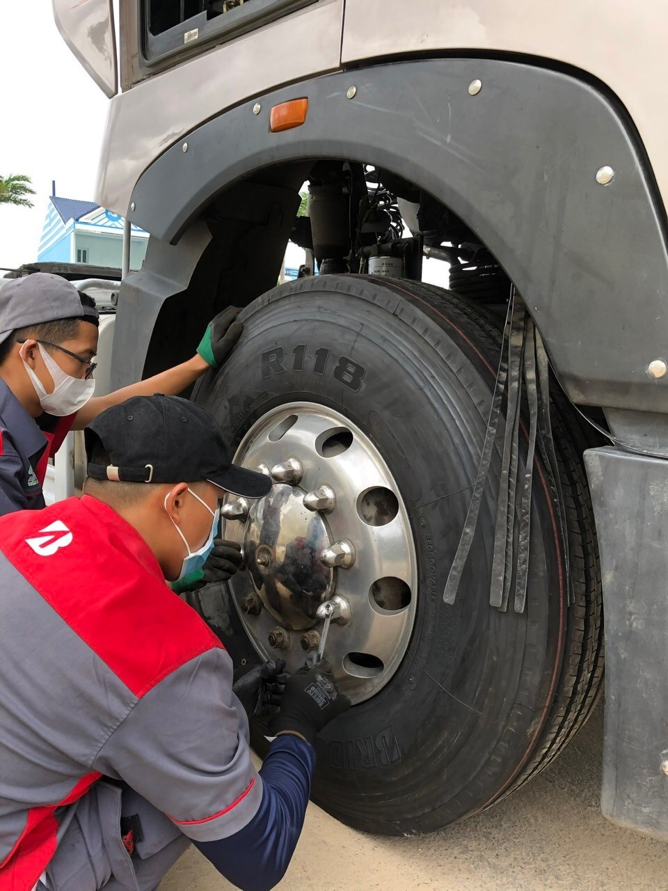 Ra mắt Trung tâm Dịch vụ Lốp ô tô, tải và buýt Tân Kim Phúc tại Quy Nhơn - Hình 2
