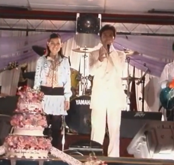 Clip Phi Nhung hát trong đám cưới Mạnh Quỳnh 17 năm trước, lời chia sẻ của cố ca sĩ với tri kỷ nghe mà đau xót! - Hình 2