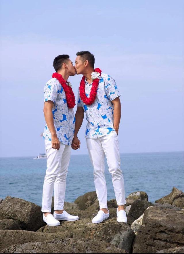 SỐC: Hồ Vĩnh Khoa từ bỏ showbiz để đóng phim nhạy cảm, kỷ niệm 4 năm kết hôn với ông xã - Hình 1
