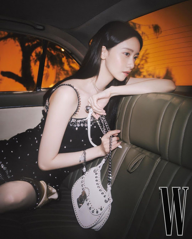 Yoona (SNSD) trắng như tuyết trong ảnh mới, hé lộ điều gì khiến fan xôn xao? - Hình 2
