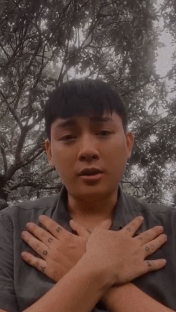 Xôn xao Hoài Lâm xuất hiện khác lạ, sụt sùi nói: Trái tim này sẽ mãi trao cho mọi người khiến dân tình suýt nhận không ra? - Hình 1