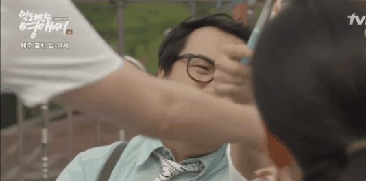 Cười ná thở với 5 cú tát độc lạ nhất phim Hàn: Đánh nhau bằng kim chi chưa quái dị bằng màn trị tiểu tam với mì Ý - Hình 3