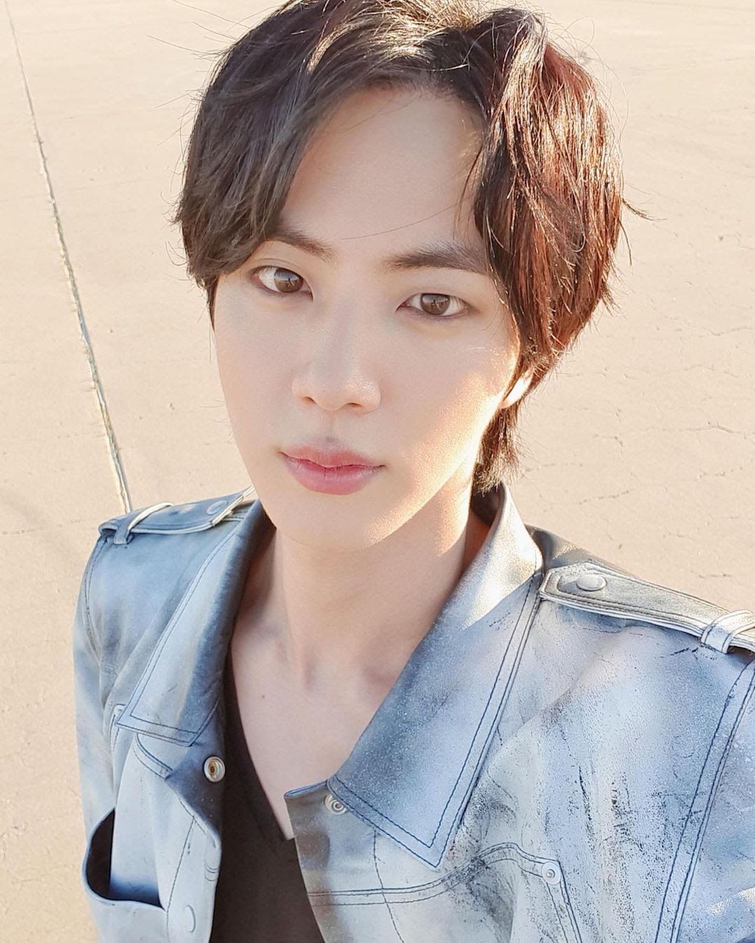 Jimin (BTS) chễm chệ ngôi vương top nam thần tượng xứng danh ông hoàng K-Pop - Hình 2