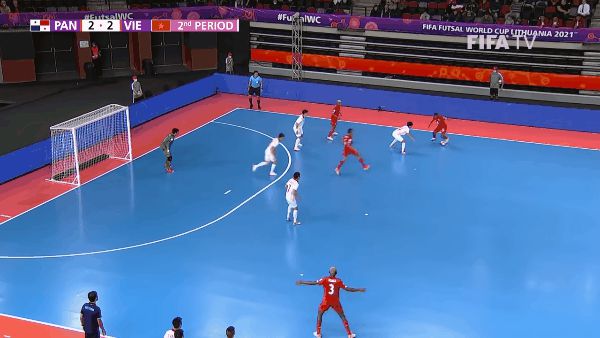 Siêu phẩm solo của tuyển thủ Việt Nam được FIFA vinh danh tại World Cup - Hình 3