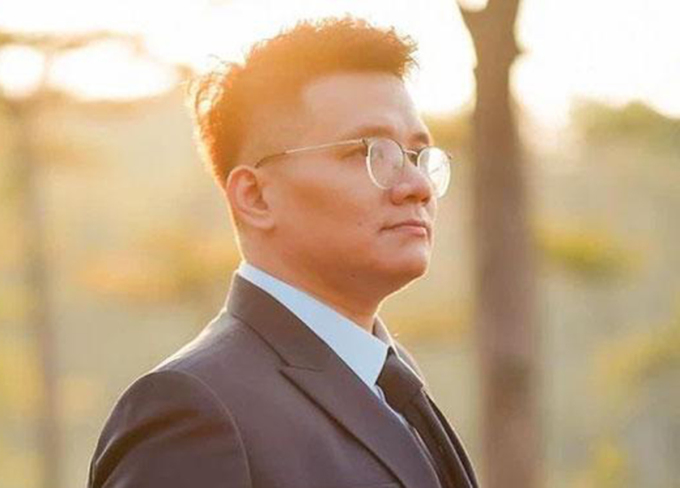 Vài tiếng trước khi bị CA bắt, N.H.Khang thách bà P.Hằng kiện rớt 1 cọng lông, chửi quỹ mổ tim Hằng Hữu - Hình 1