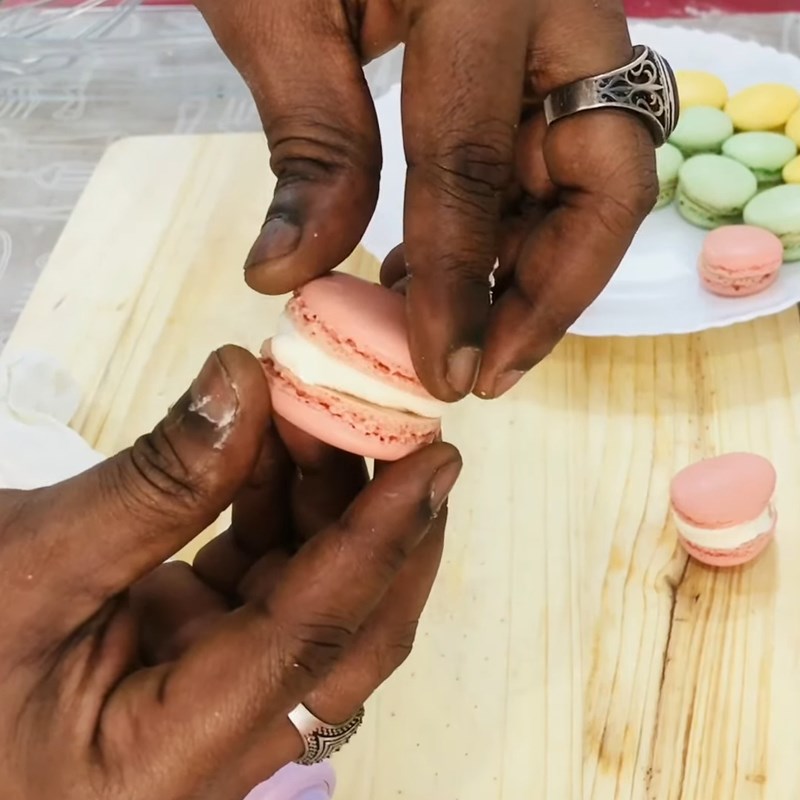 [Kinh nghiệm] Cách Làm Macaron Không Cần Bột Hạnh Nhân SIÊU DỄ