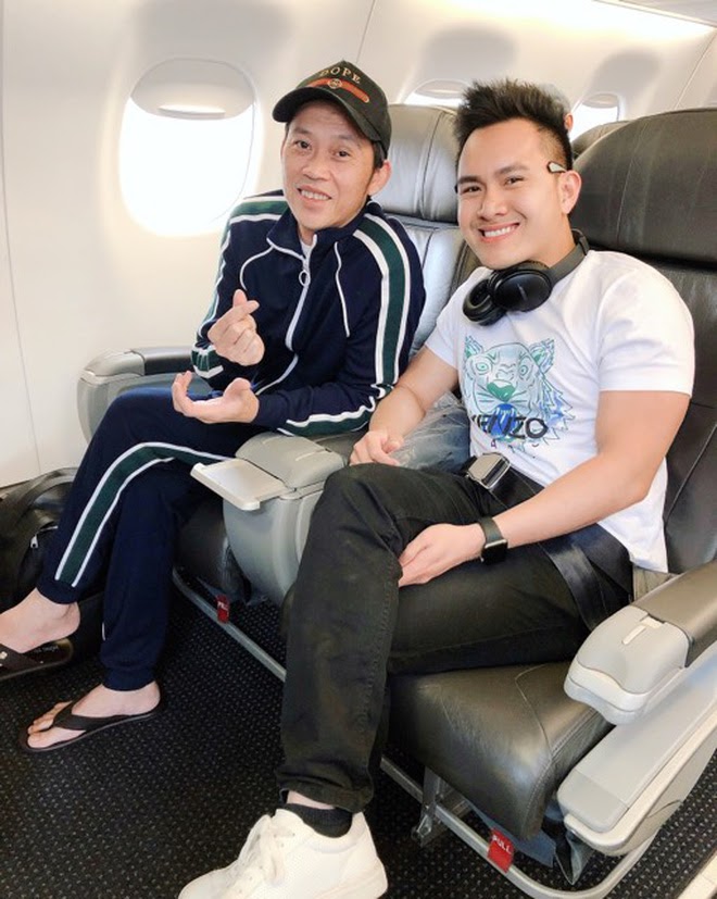 Con trai Hoài Linh nhắc đến bố mẹ ruột sau ồn ào không cùng huyết thống với nam danh hài - Hình 2