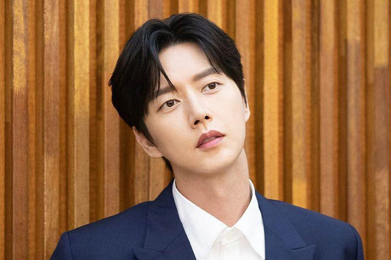 Park Hae Jin: Đủ combo nổi tiếng, đẹp trai, giàu có nhưng vẫn ế trường tồn - Hình 1