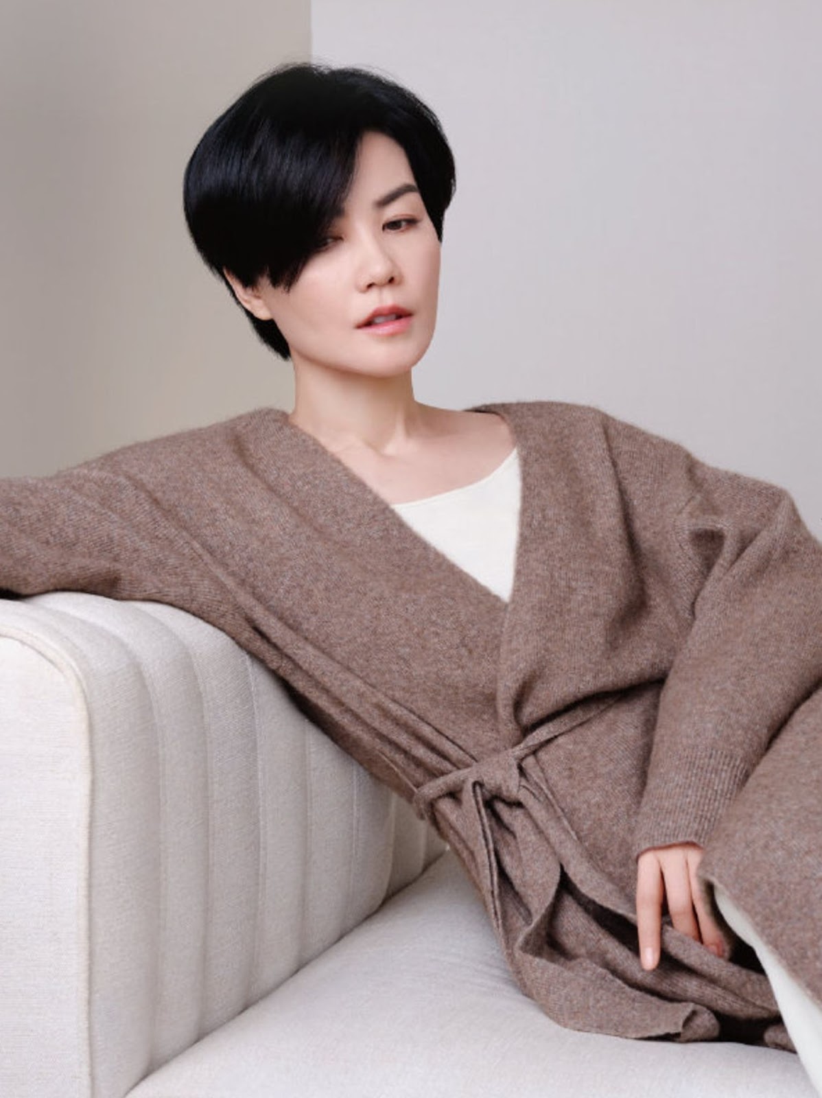 Trương Bá Chi nức nở tiết lộ chân tướng vụ ly hôn, bảo sao Vương Phi 4 lần cự tuyệt Tạ Đình Phong - Hình 5