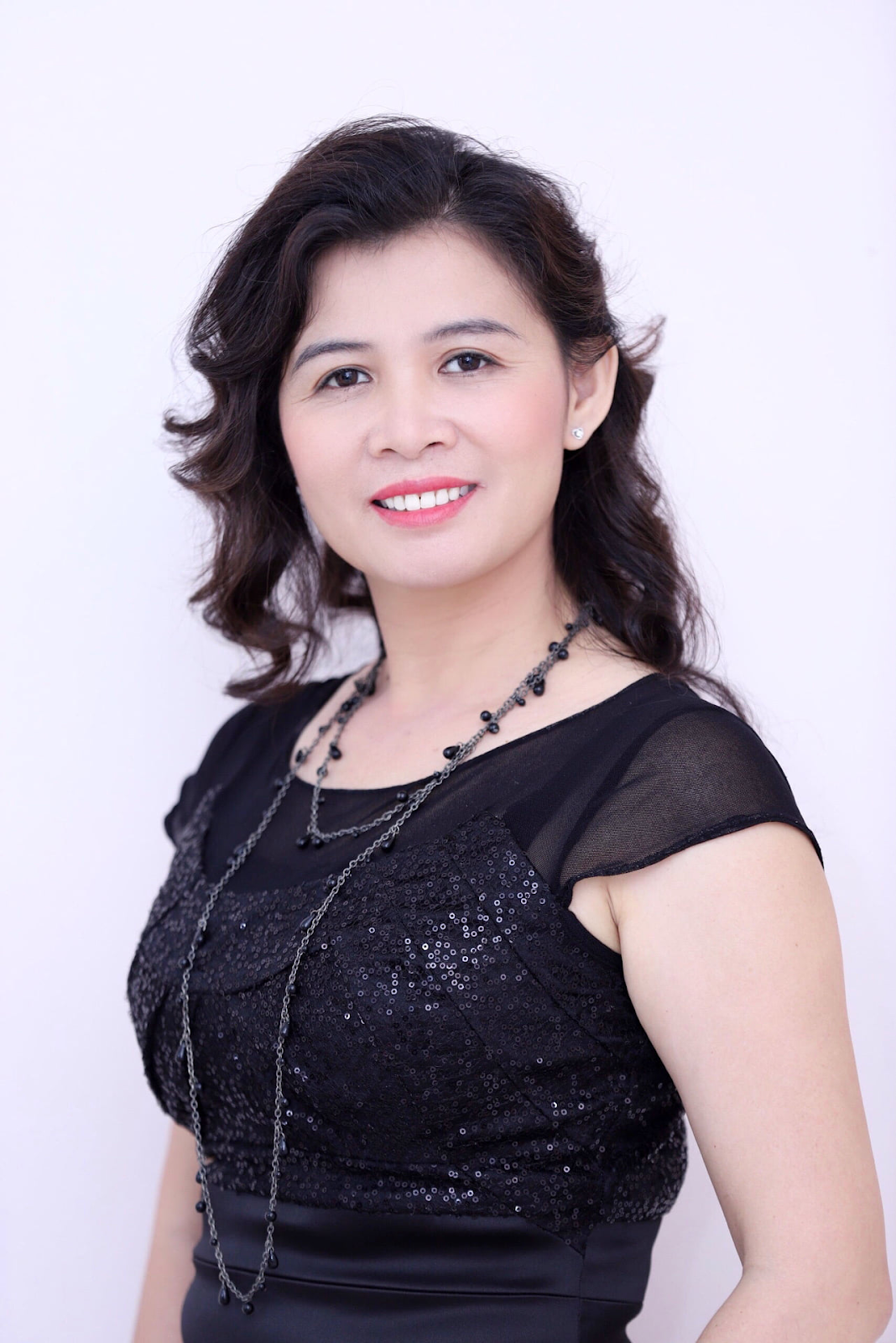 Bà Phương Hằng đòi kéo đến nhà, nhà báo Hàn Ni lập tức mỉa mai: Khóc lóc nữa mệt lắm - Hình 2