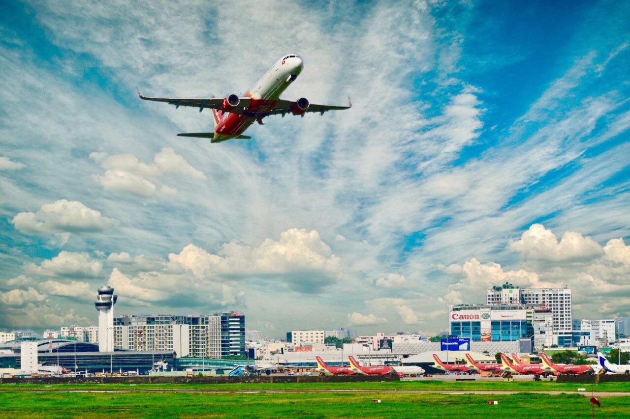 Bàn cách mở lại đường bay quốc tế an toàn - Hình 1