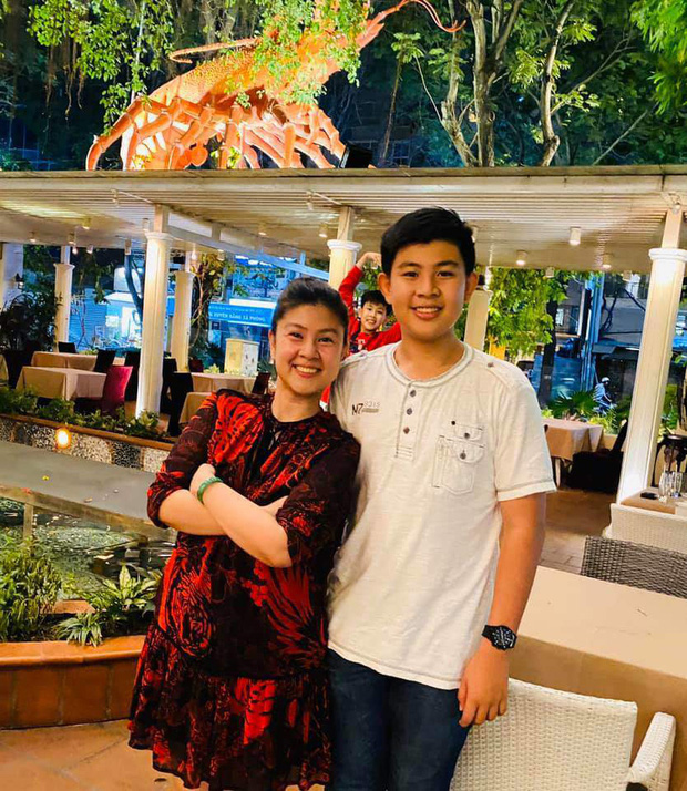 Gần 10 năm sau ly hôn: Phước Sang có vợ mới, Kim Thư bị chủ nợ chồng cũ tấn công - Hình 4