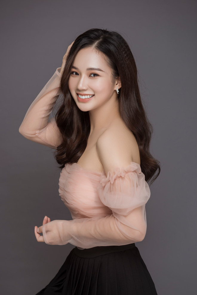 Ngắm vẻ ngoài lung linh của cặp đôi trai tài gái sắc trong Phố trong làng - Hình 16