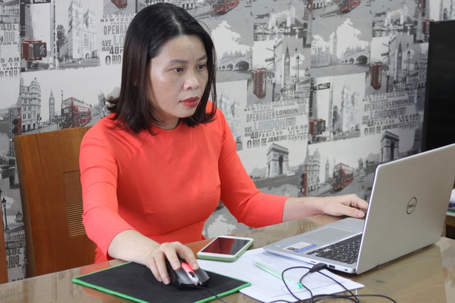 Ròng rã dạy trực tuyến, giáo viên than trời vì mệt mỏi và áp lực - Hình 2
