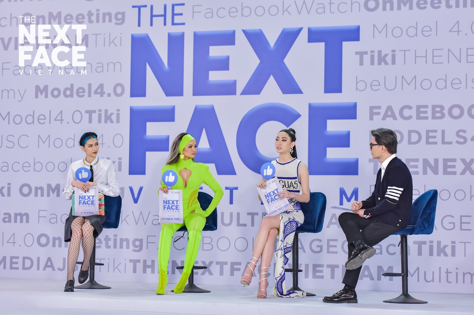 Song hậu H'Hen Niê và Lương Thùy Linh trưng trổ hàng hiệu khi làm giám khảo The Next Face - Hình 1