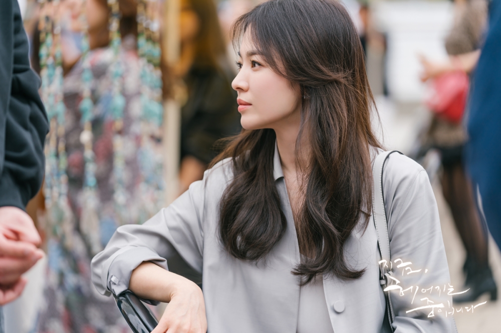 Song Hye Kyo chia sẻ lý do tiếp tục nhận phim ngôn tình, yêu trai trẻ ở tuổi 40 - Hình 3