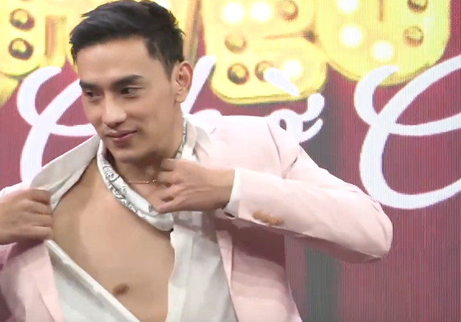 Thuận Nguyễn bị ép cởi áo khoe body trên truyền hình, liệu có nét như hình trên mạng? - Hình 3