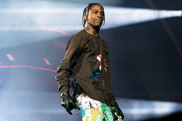 Tình tiết vụ Astroworld: FBI vào cuộc, nạn nhân nhỏ nhất 9 tuổi, thật hư chuyện Travis Scott đi dự tiệc của Drake - Hình 2