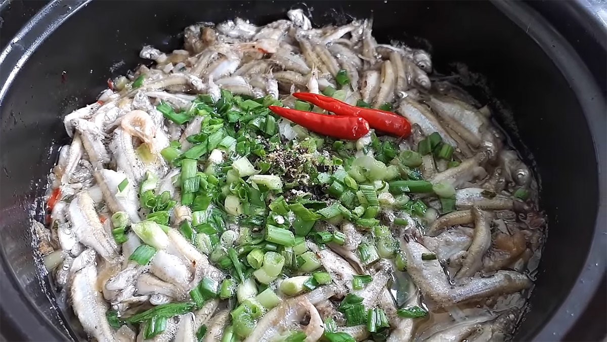Tổng hợp 17 cách làm cá kho lạt ngon dễ làm hấp dẫn cho bữa ăn - Hình 10