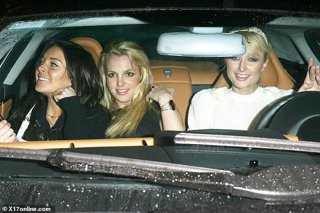 The turning point in 2021 of Paris Hilton, Britney Spears - Photo 1