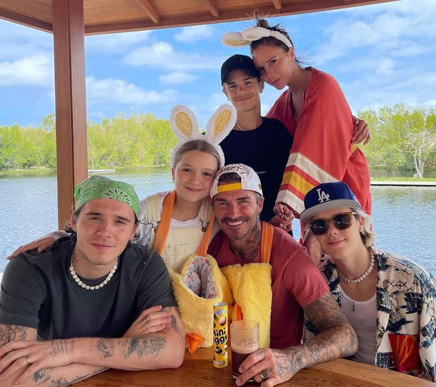 Harper - Con gái Beckham gây bão cõi mạng với vóc dáng phổng phao, xinh đẹp như thiếu nữ - Hình 4