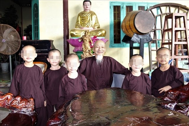 Tịnh Thất Bồng Lai tuyên bố cứng rắn vụ thử ADN, ông trùm Điền Quân ẩn ý chuyện nghỉ hưu sau ồn ào? - Hình 1