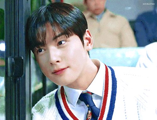 Hội mỹ nam Hàn như bước ra từ truyện tranh: Cha Eun Woo được đo ni đóng giày, Park Seo Joon khiến fan nam điên đảo - Hình 13