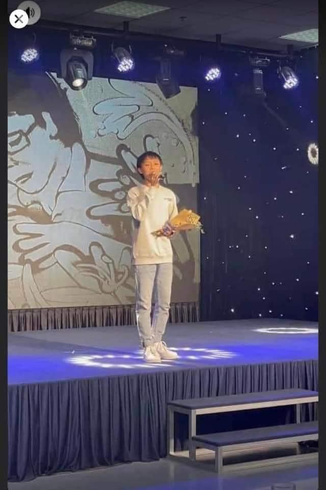 HOT: Hồ Văn Cường lần đầu xuất hiện sau tang lễ Phi Nhung, khán giả xót xa: Gầy gò trơ xương - Hình 3