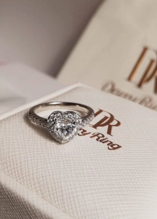 Nhẫn cưới Dior  Sang trọng đẳng cấp từ thương hiệu xa xỉ