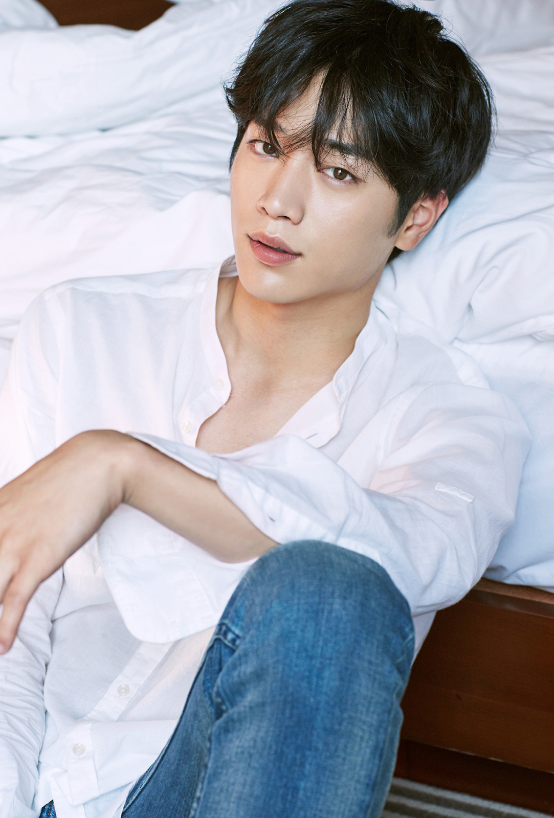 Seo Kang Joon chính thức nhập ngũ, buồn bã trấn an fans hâm mộ - Hình 3