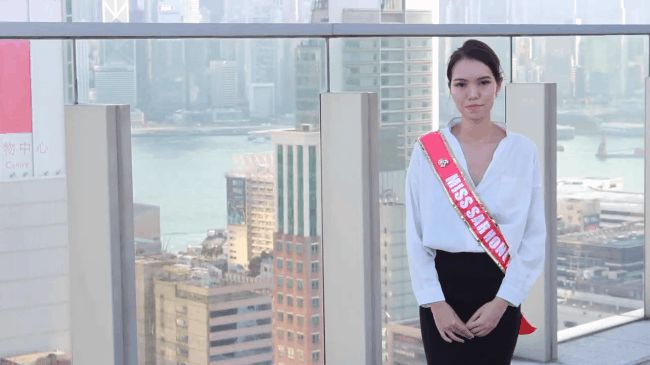 Trước Miss vựa muối, Hong Kong từng cử một đại diện được ví như phiên bản lỗi của Lan Khuê đi thi - Hình 11