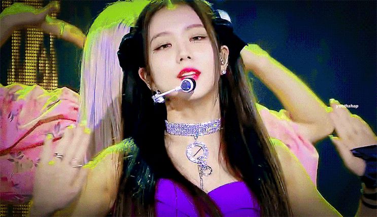 Hành trình visual của Jisoo (BLACKPINK): Thời nào cũng đẹp nhưng 1 đường nét đã thay đổi, fan có nhận ra? - Hình 21