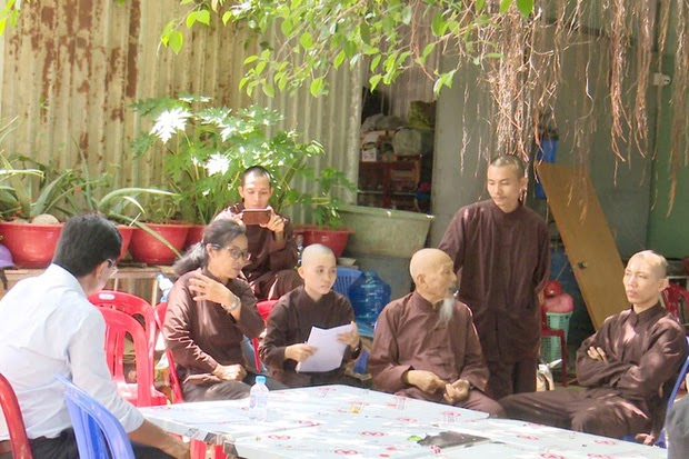Bộ Nội vụ réo tên Tịnh Thất Bồng Lai, hé lộ thân phận thật của 5 chú tiểu Thách thức danh hài - Hình 6