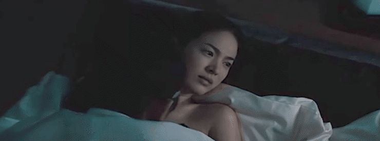 Cảnh nóng bị cắt gây sốc của Song Hye Kyo: Thẫn thờ trao thân cho kẻ lạ, diễn đỉnh thế mà không ra rạp phí ghê! - Hình 7