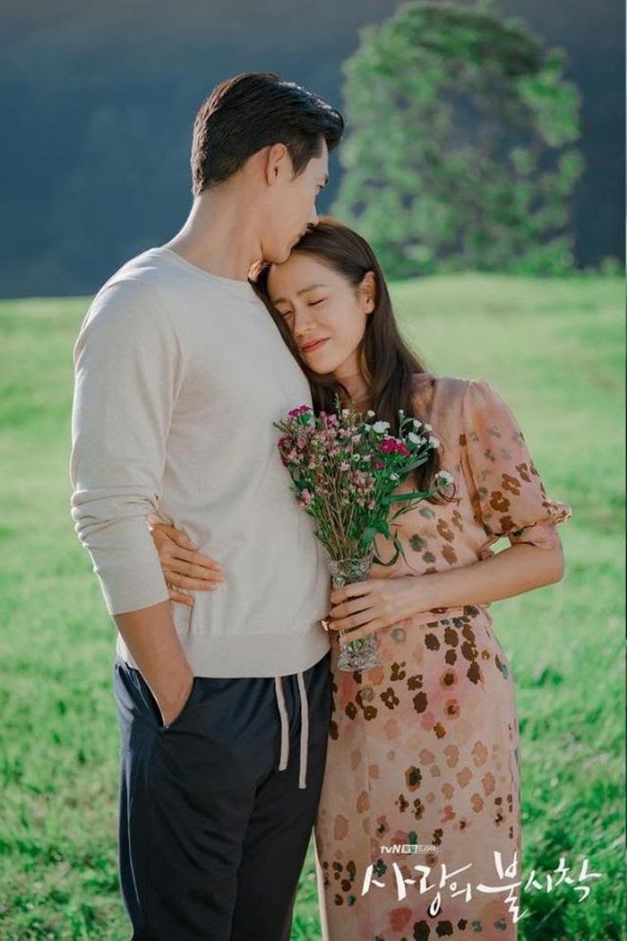 Hyun Bin sang Trung Quốc đóng cổ trang, Son Ye Jin ăn đứt công chúa hàng real vì visual quá đỉnh? - Hình 6
