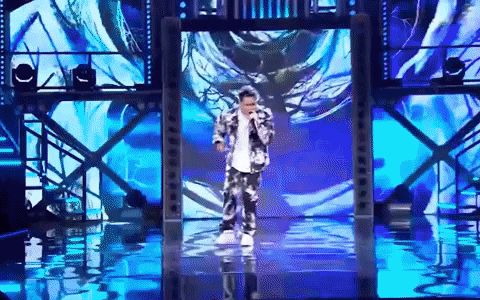 Hot boy Rap Việt khiến dàn fan nữ gọi chồng, diễn hit giám khảo khiến Karik nhận định quên luôn bản gốc - Hình 2