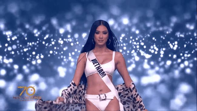 Bikini của Miss Universe 2021: Áo choàng vô duyên đến mức thí sinh còn vo lại, vắt lên tay và chẳng buồn tạo dáng - Hình 8